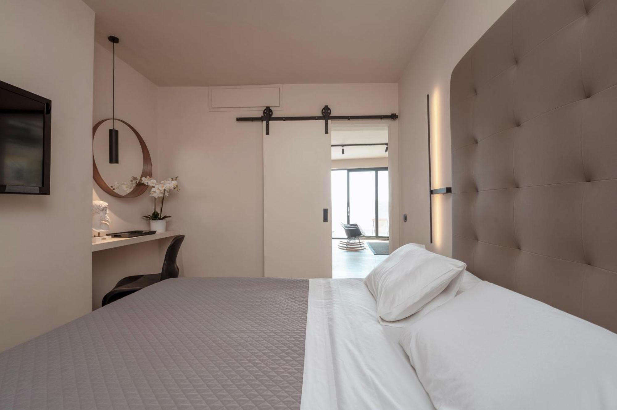Luxury House With Private Pool At Elia Vakantiehuis Mykonos Town