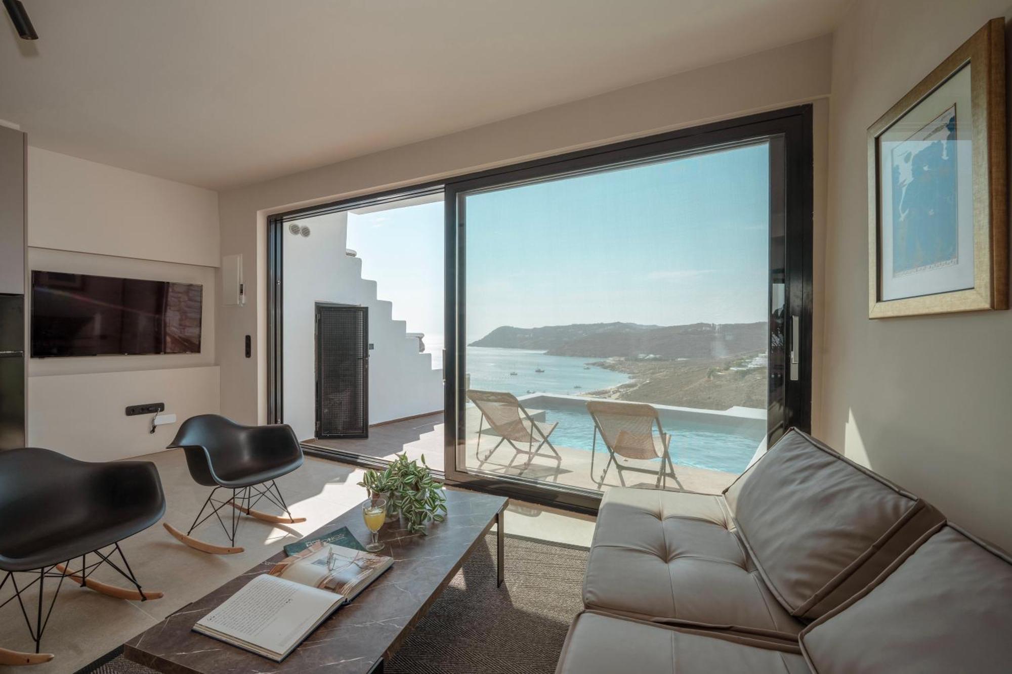 Luxury House With Private Pool At Elia Holiday home