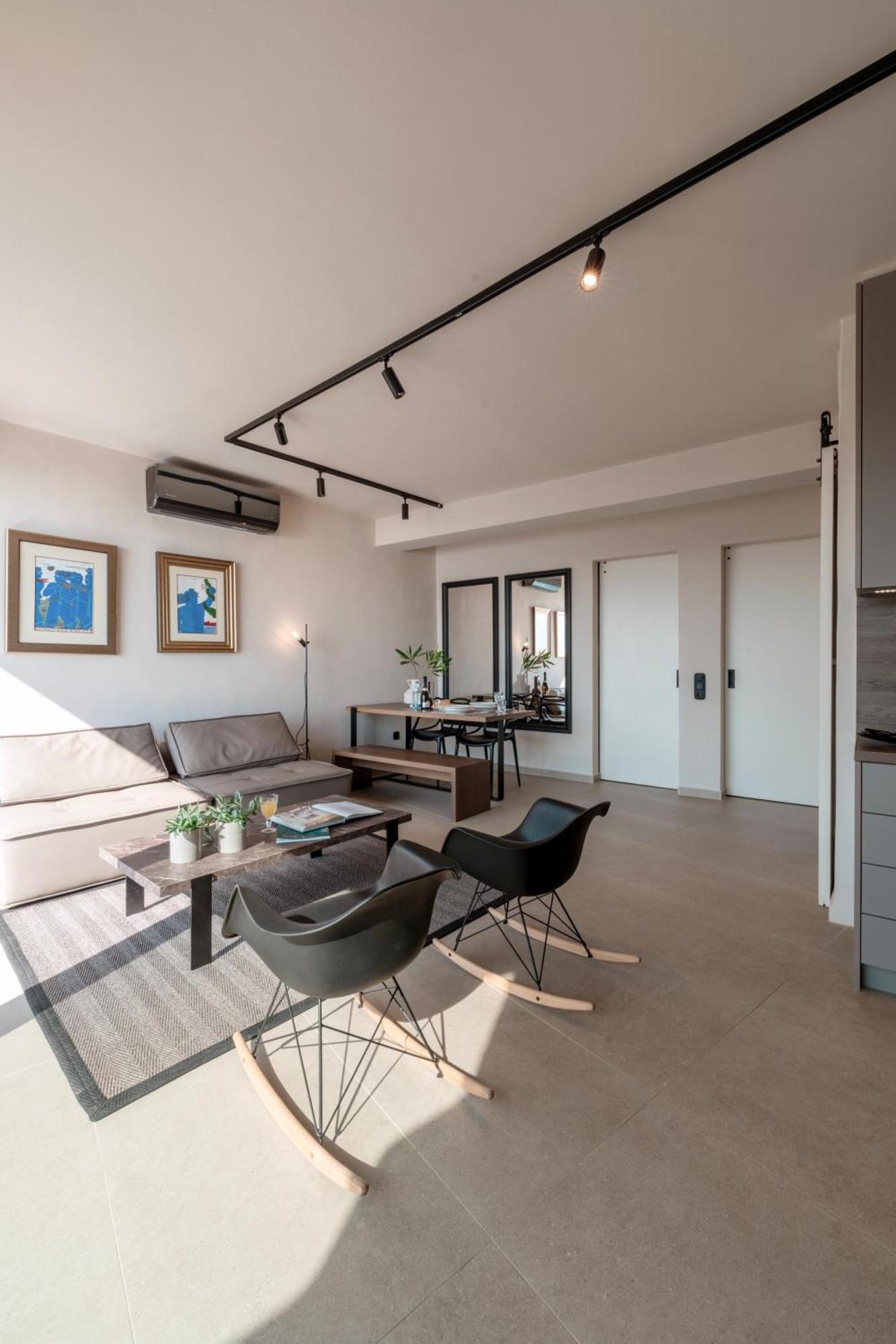 Luxury House With Private Pool At Elia *